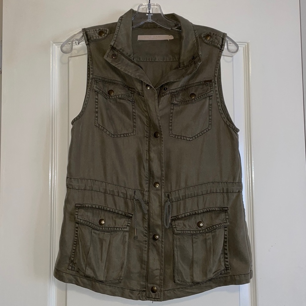 Max Jeans Olive Green Vest. Size XS.